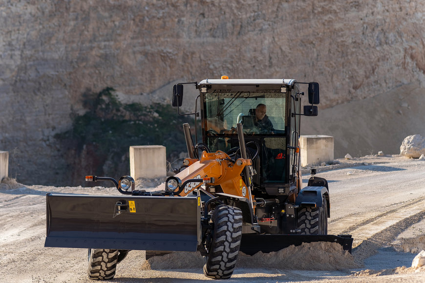 CASE Construction Equipment presenta la nueva Serie D de motoniveladoras